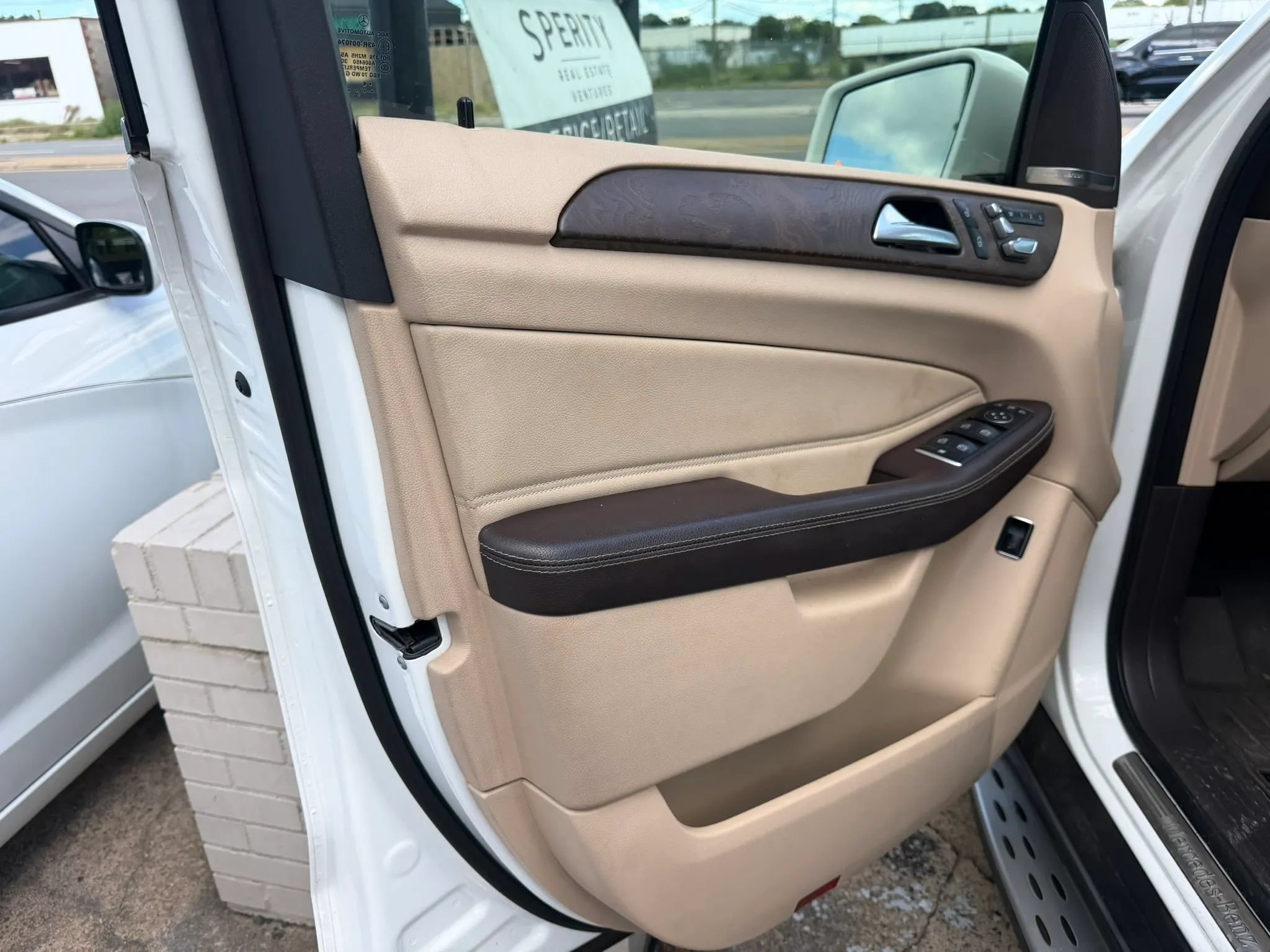 Used 2017 Mercedes-Benz GLE 350 4MATIC image 21