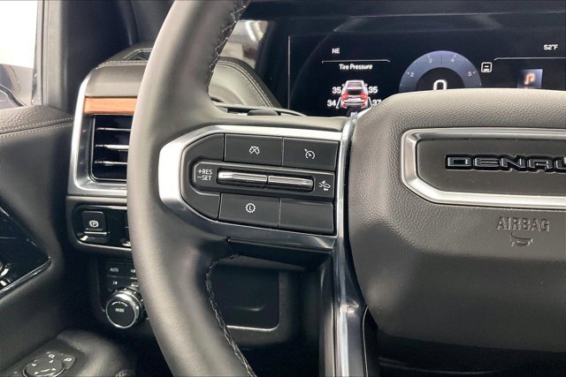 Used 2025 GMC Yukon XL Denali image 20