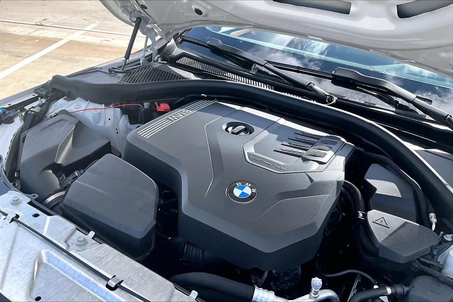Used 2026 BMW 230i Coupe w/ Premium Package RWD image 32