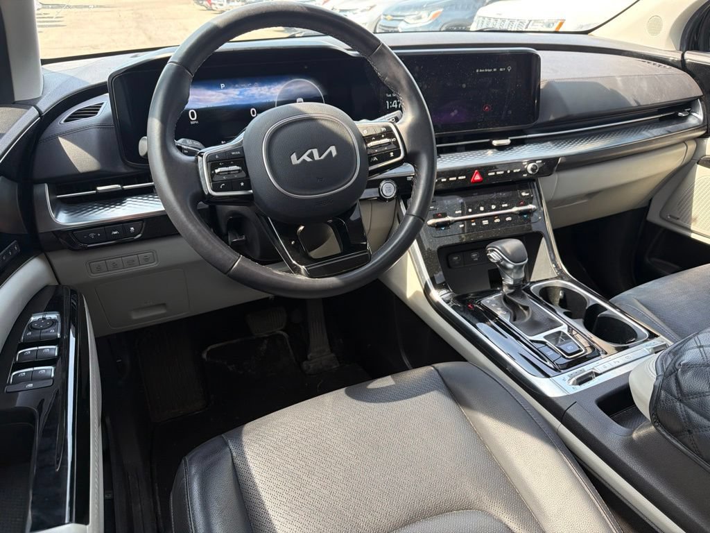 Used 2024 Kia Carnival SX Prestige FWD image 11