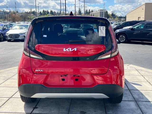 Used 2023 Kia Soul LX FWD image 6