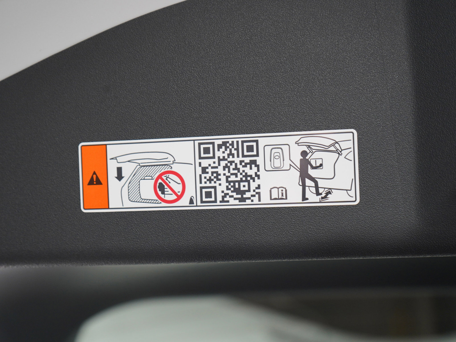 Used 2026 Toyota bZ AWD/4WD image 12