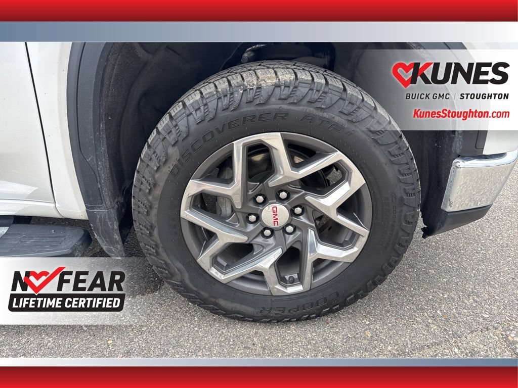 Used 2024 GMC Sierra 1500 SLT w/ SLT Premium Package AWD/4WD image 15
