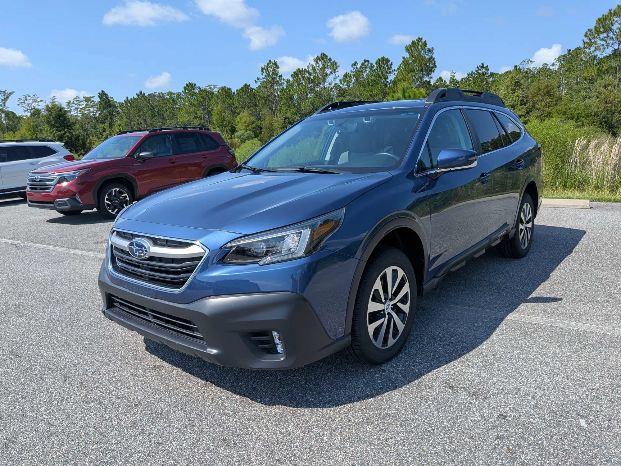 Certified 2021 Subaru Outback Premium w/ Popular Package #1 AWD/4WD image 8
