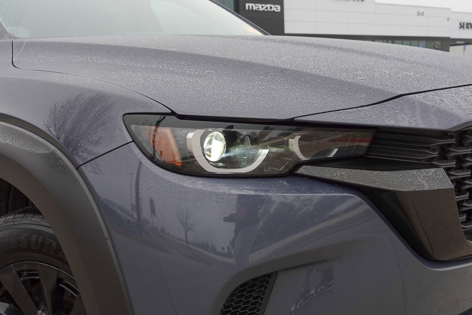 Certified 2025 MAZDA CX-50 2.5 Hybrid w/ Preferred Pkg image 3