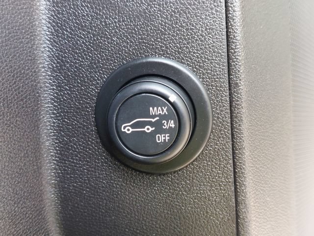 Used 2019 Chevrolet Equinox LT FWD image 14