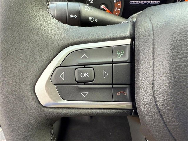 New 2025 Jeep Compass Latitude w/ Sun & Sound Group image 21