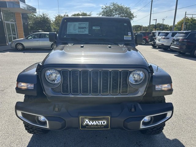New 2025 Jeep Gladiator Sport image 3