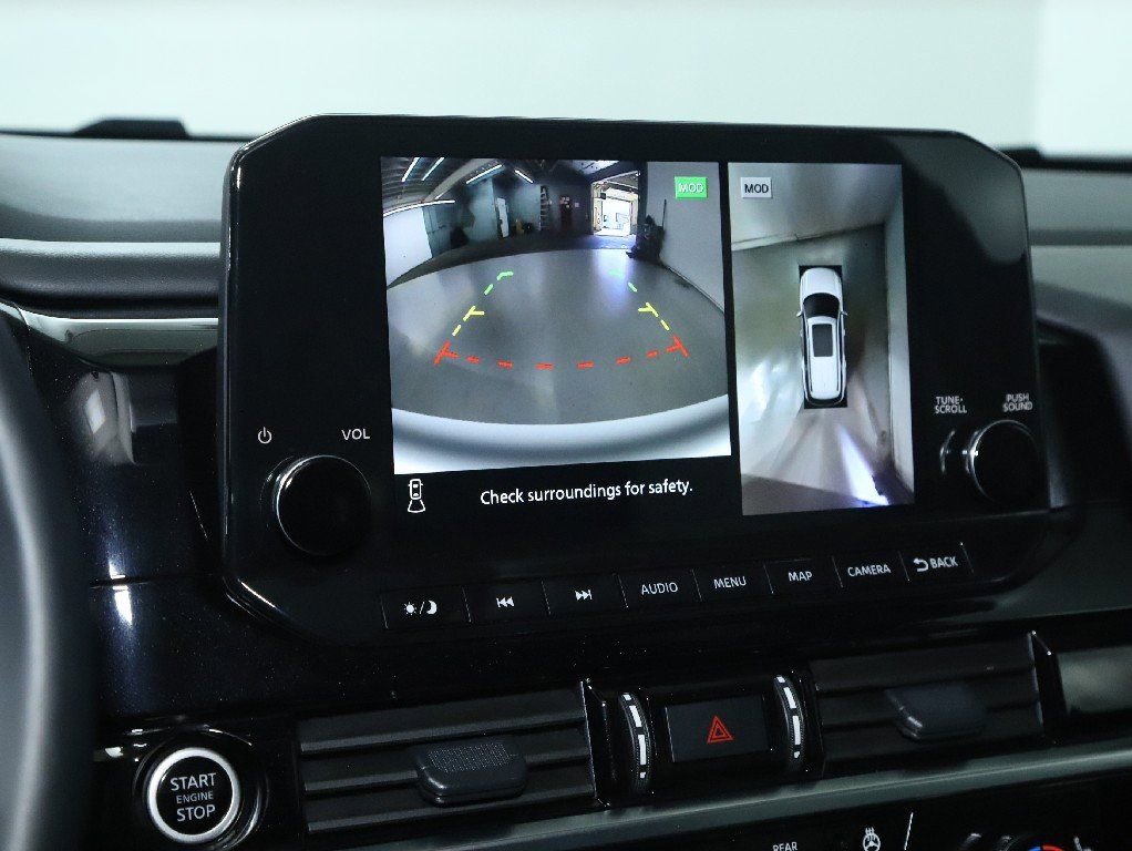 Certified 2024 Nissan Pathfinder Platinum image 34