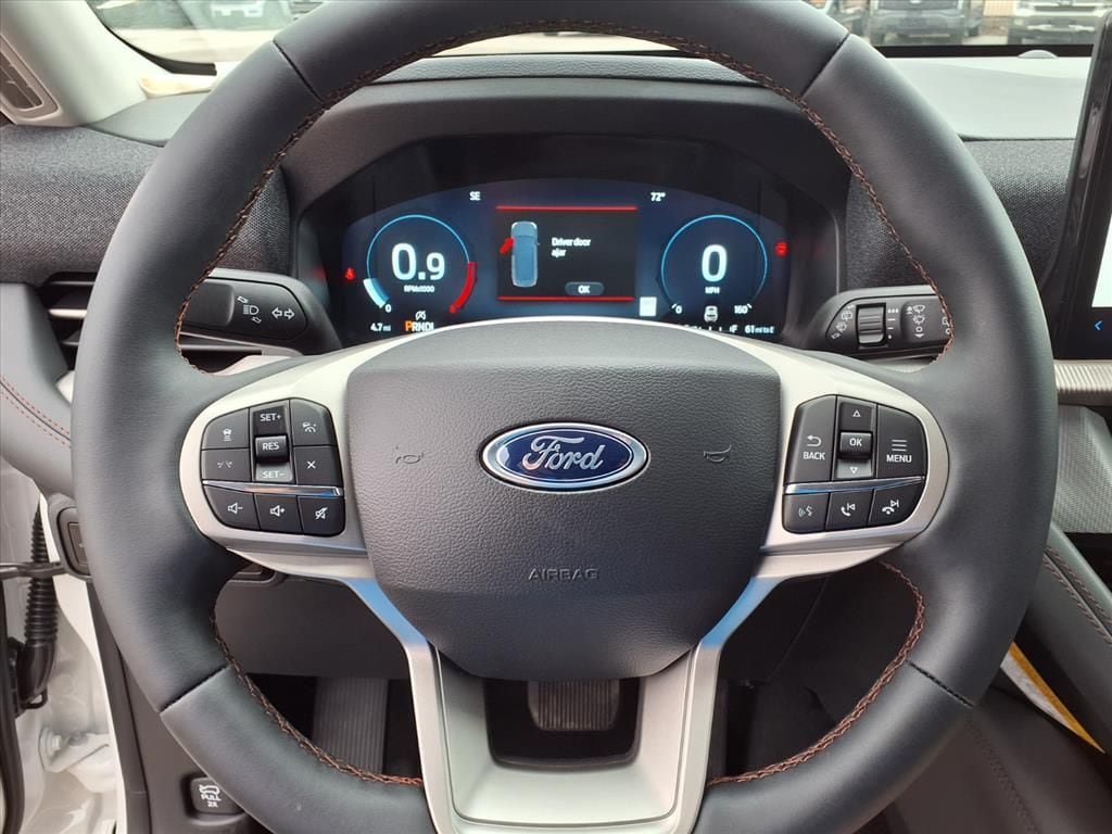 New 2026 Ford Explorer Active w/ Active Comfort Package RWD image 16