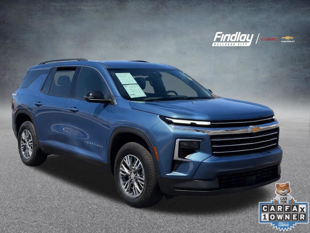 Certified 2024 Chevrolet Traverse LT w/ Trailering Package FWD image 1