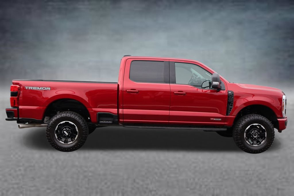 Used 2026 Ford F350 XLT w/ XLT Premium Package AWD/4WD image 2