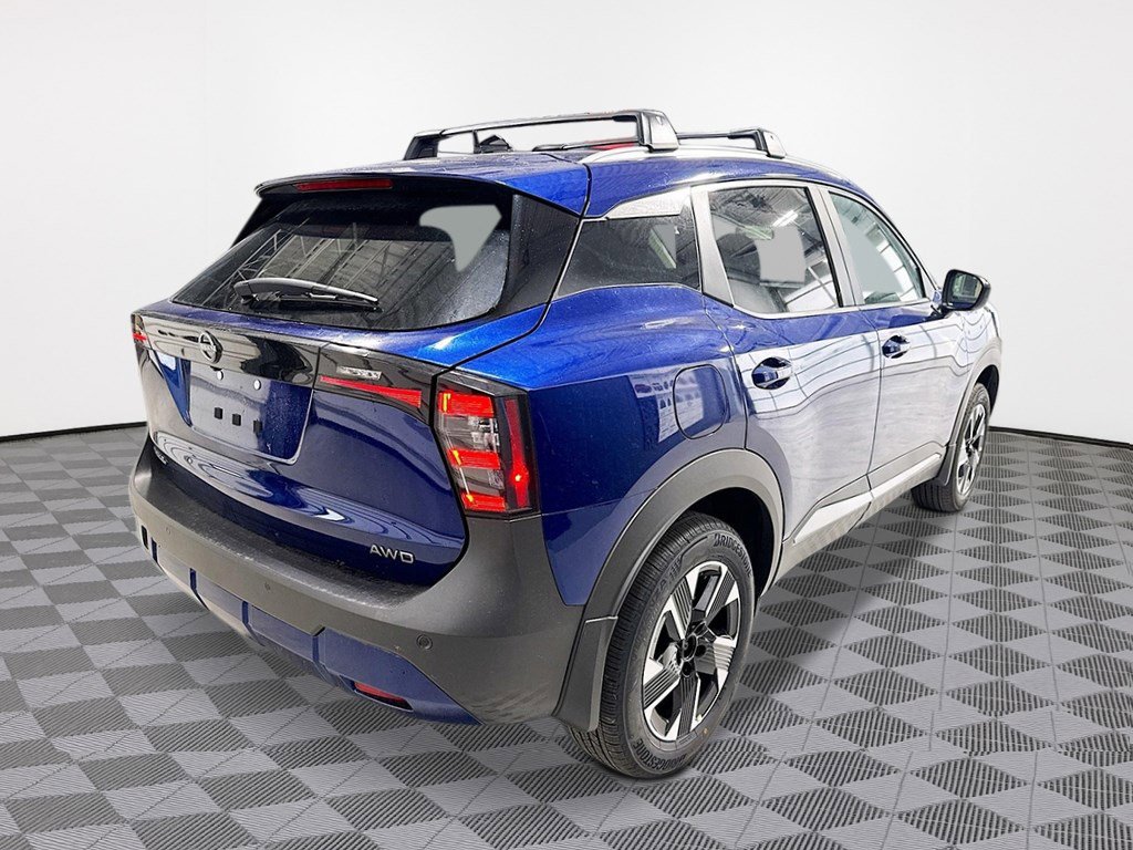 Used 2026 Nissan Kicks SV w/ Charging Package AWD/4WD image 3