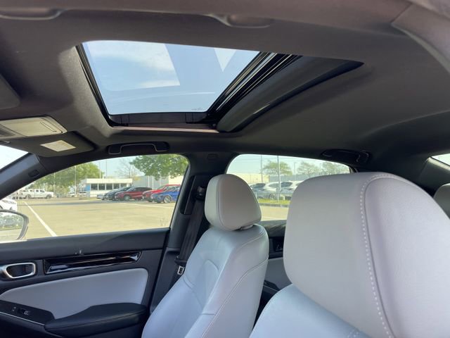 Certified 2025 Honda Civic Sport Touring image 24