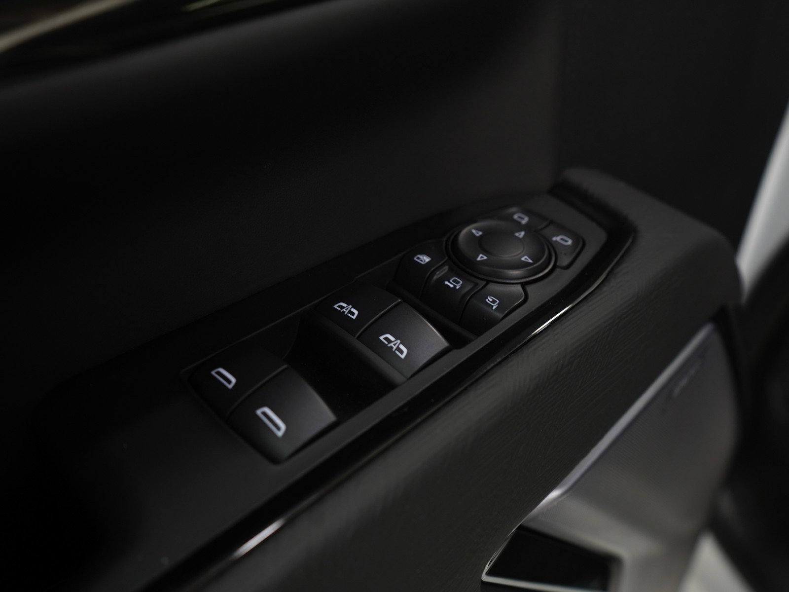 Used 2024 GMC Sierra 2500 AT4X image 21