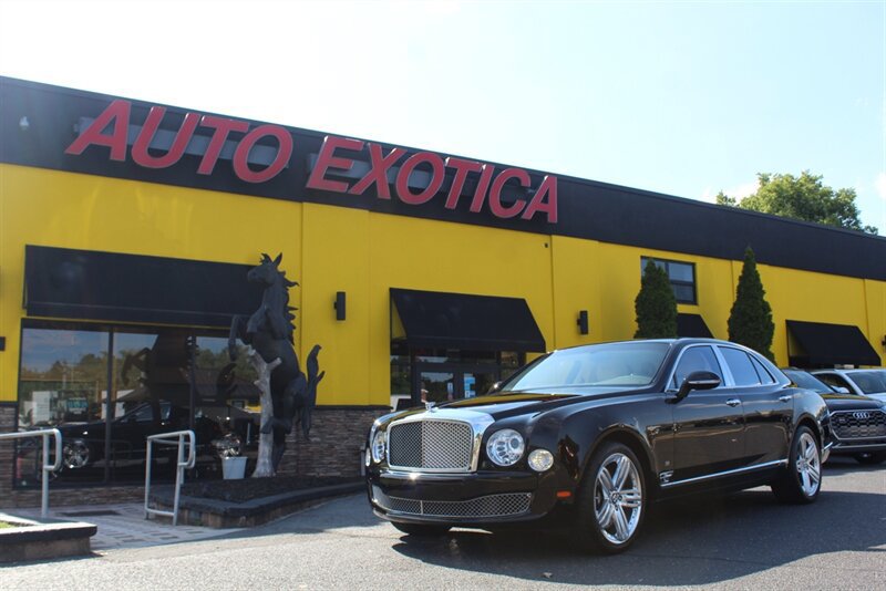 Used 2013 Bentley Mulsanne RWD image 1