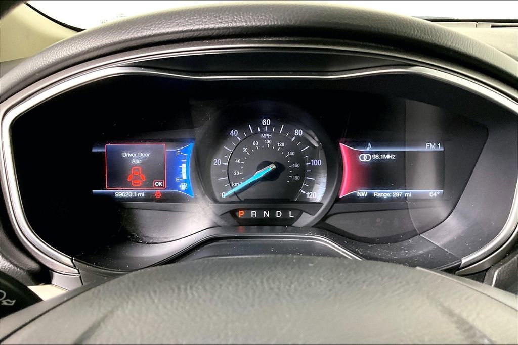 Used 2019 Ford Fusion SE image 20