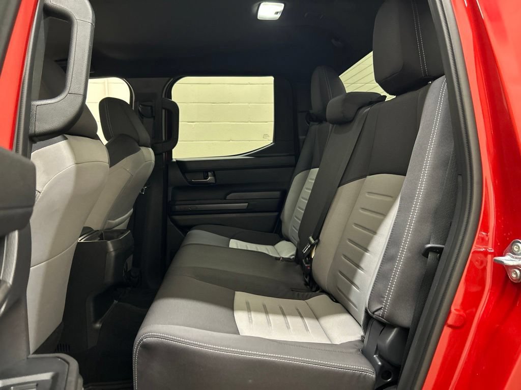 Used 2025 Toyota Tacoma TRD Off-Road AWD/4WD image 8