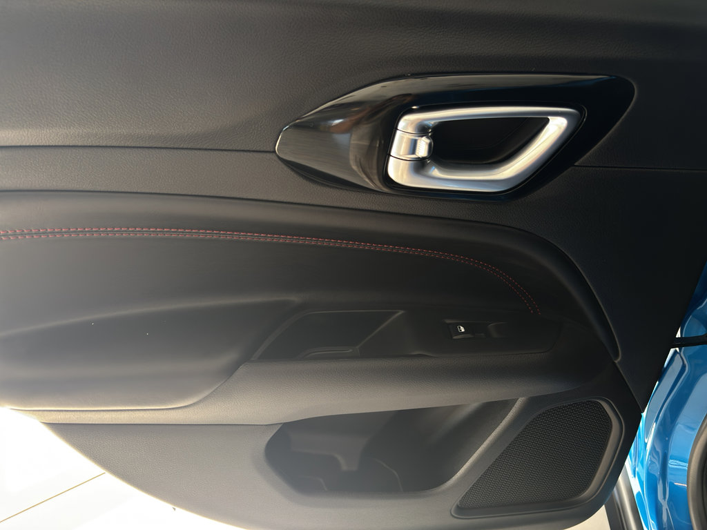 New 2025 Jeep Compass Trailhawk w/ Trailhawk Elite Group image 15