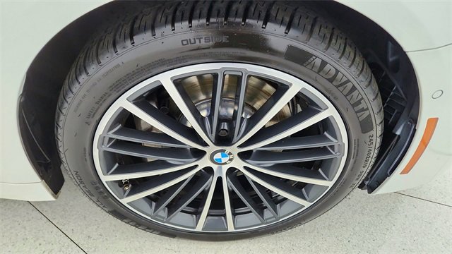 Used 2021 BMW 530i w/ Premium Package image 59