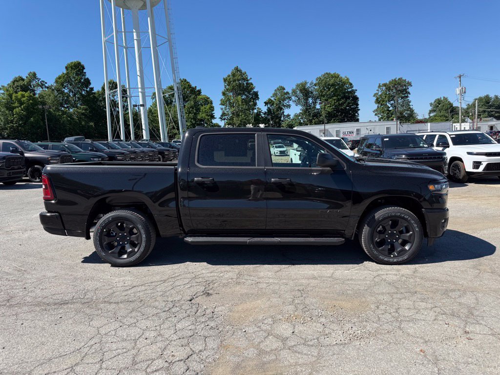 New 2026 RAM 1500 Express AWD/4WD image 5