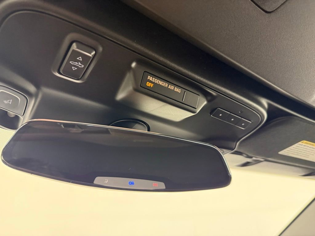 Used 2018 Chevrolet Camaro SS RWD image 25