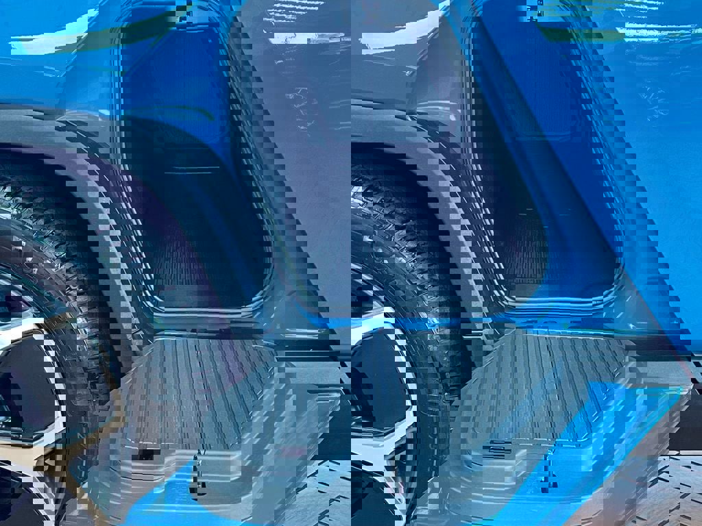 Used 2022 Rivian R1T Adventure image 16