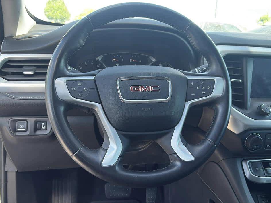 Used 2020 GMC Acadia SLT w/ Trailering Package AWD/4WD image 14