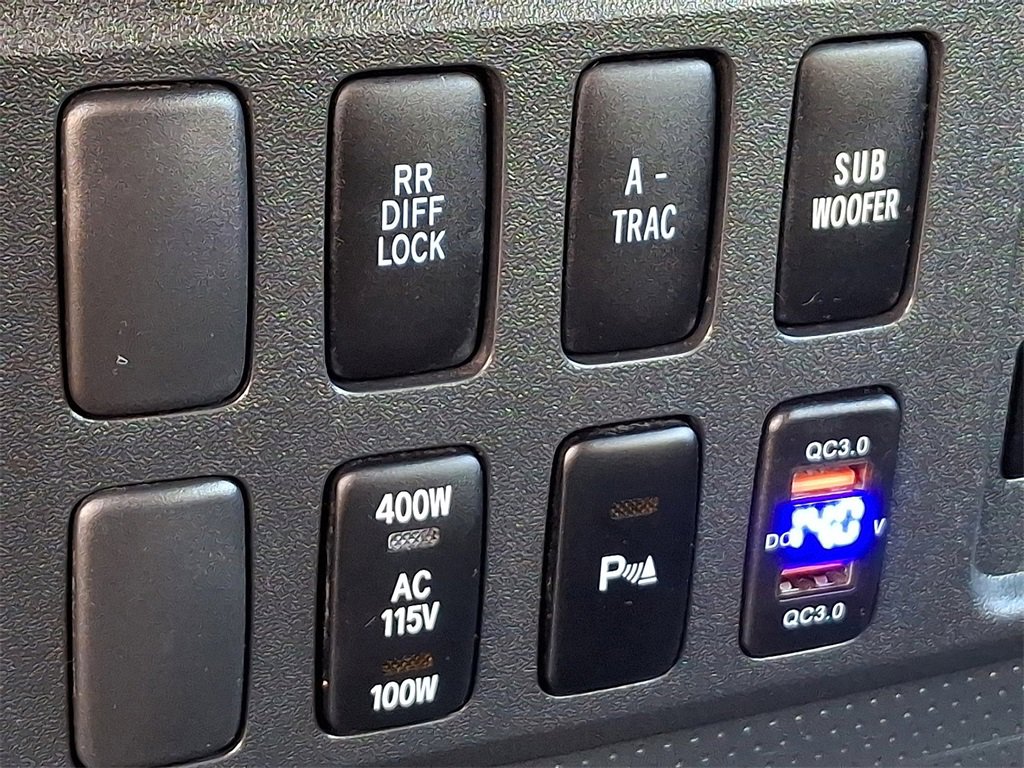 Used 2007 Toyota FJ Cruiser 4WD image 23