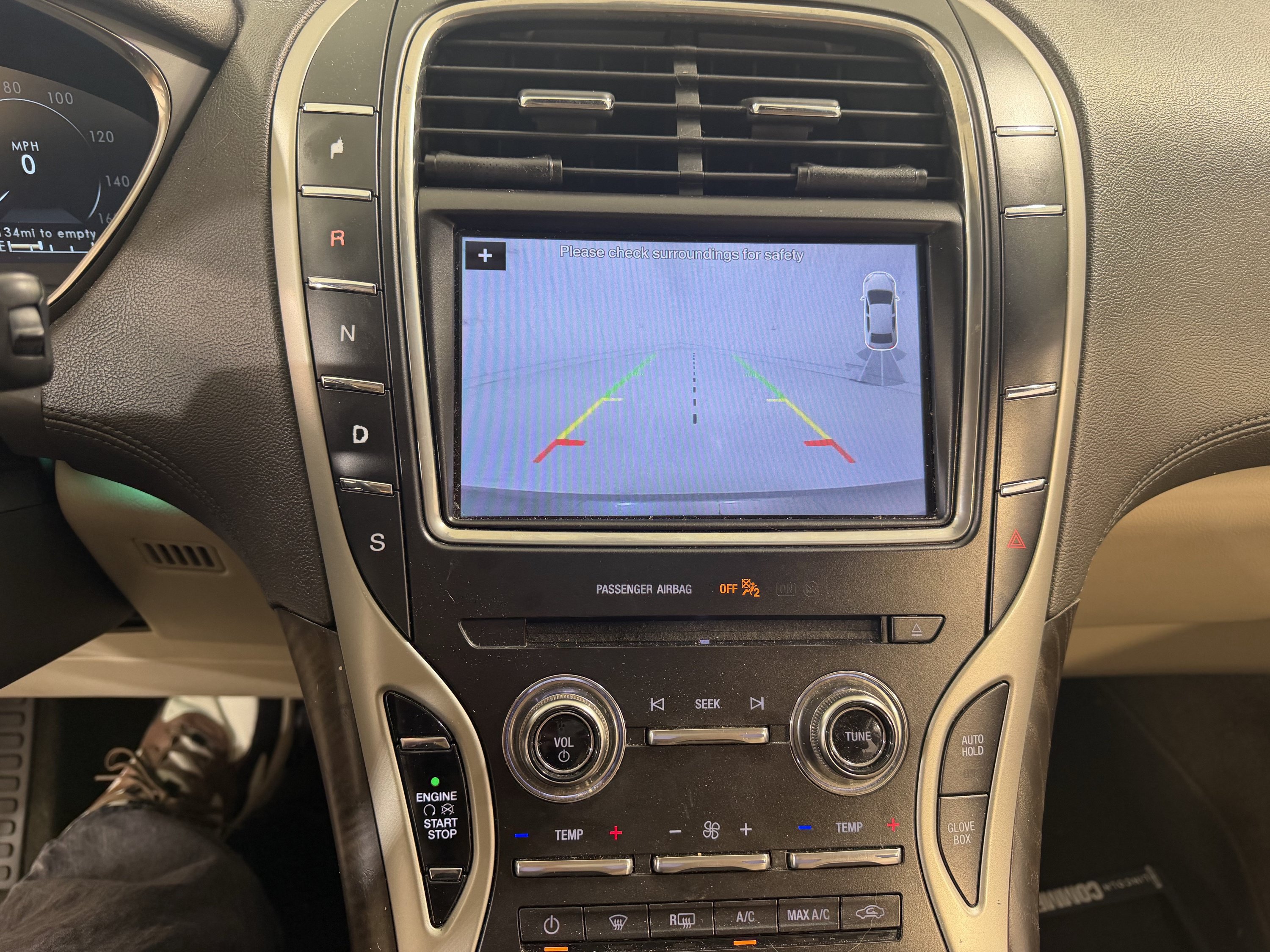 Used 2019 Lincoln Nautilus Select FWD image 19