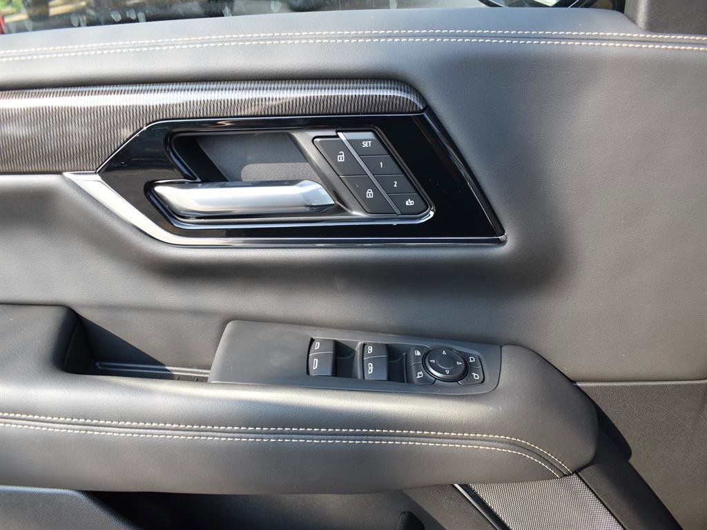 New 2026 GMC Yukon XL Elevation image 14