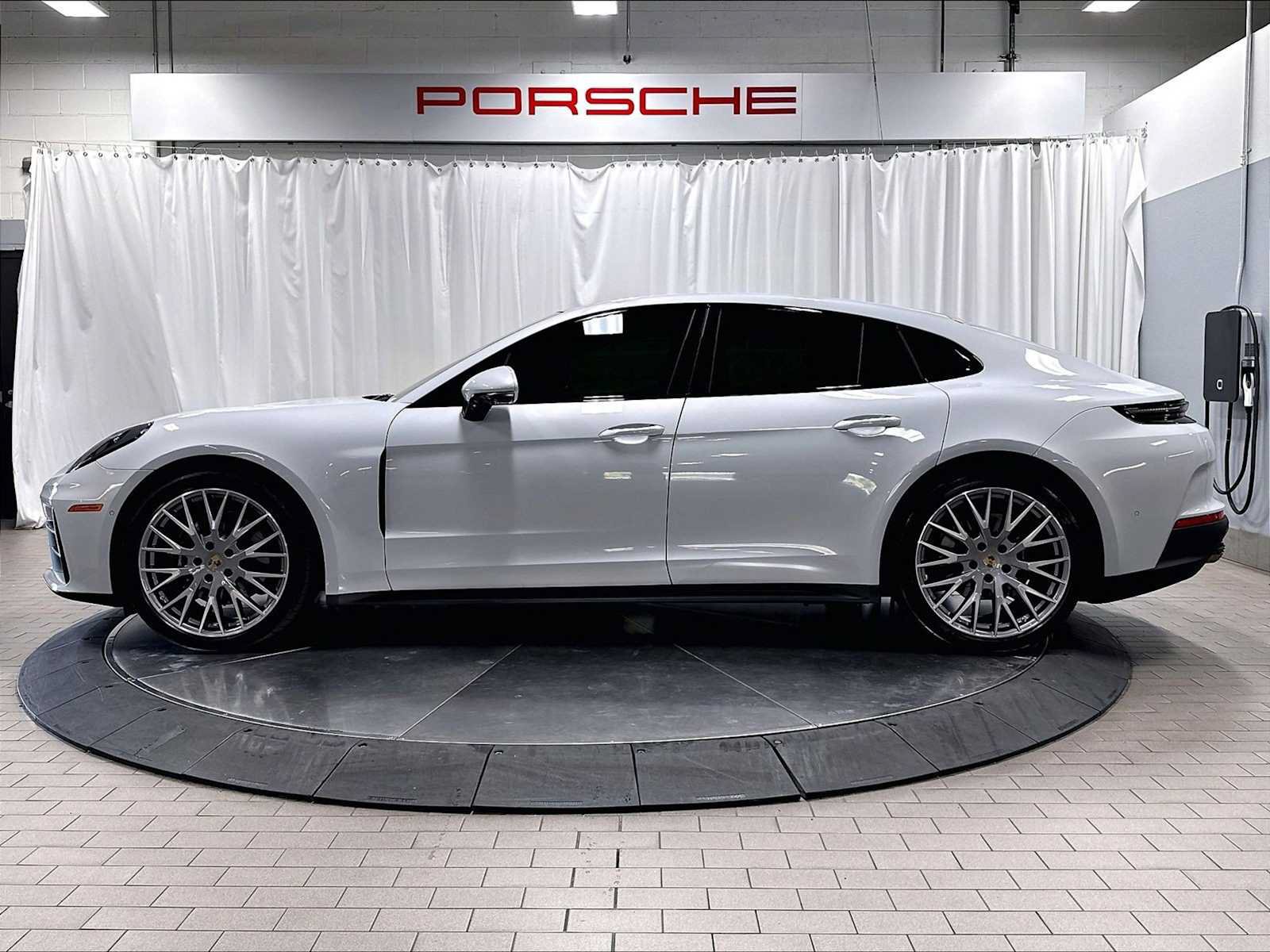 Used 2025 Porsche Panamera 4 AWD/4WD image 2