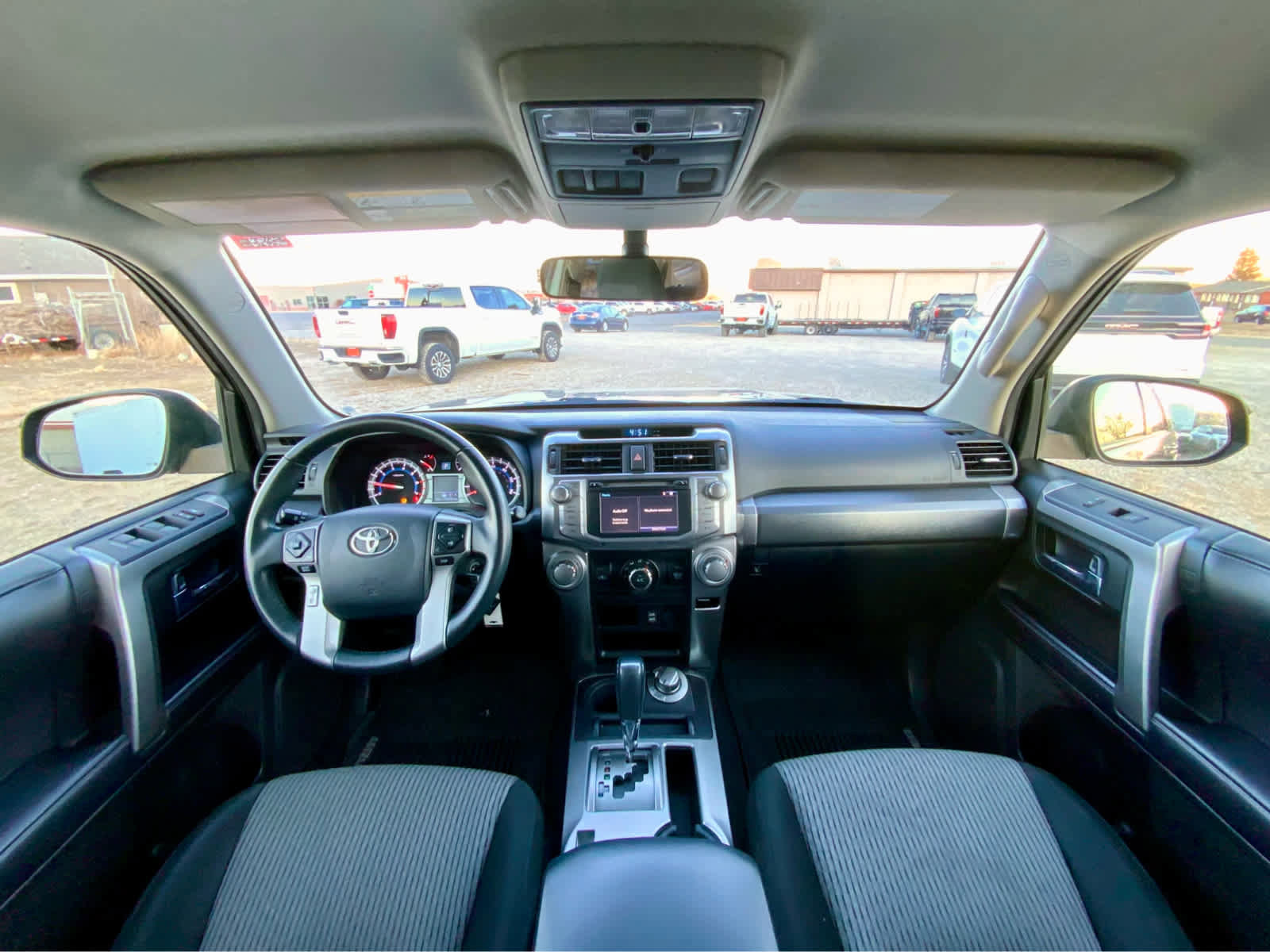 Used 2018 Toyota 4Runner SR5 image 34