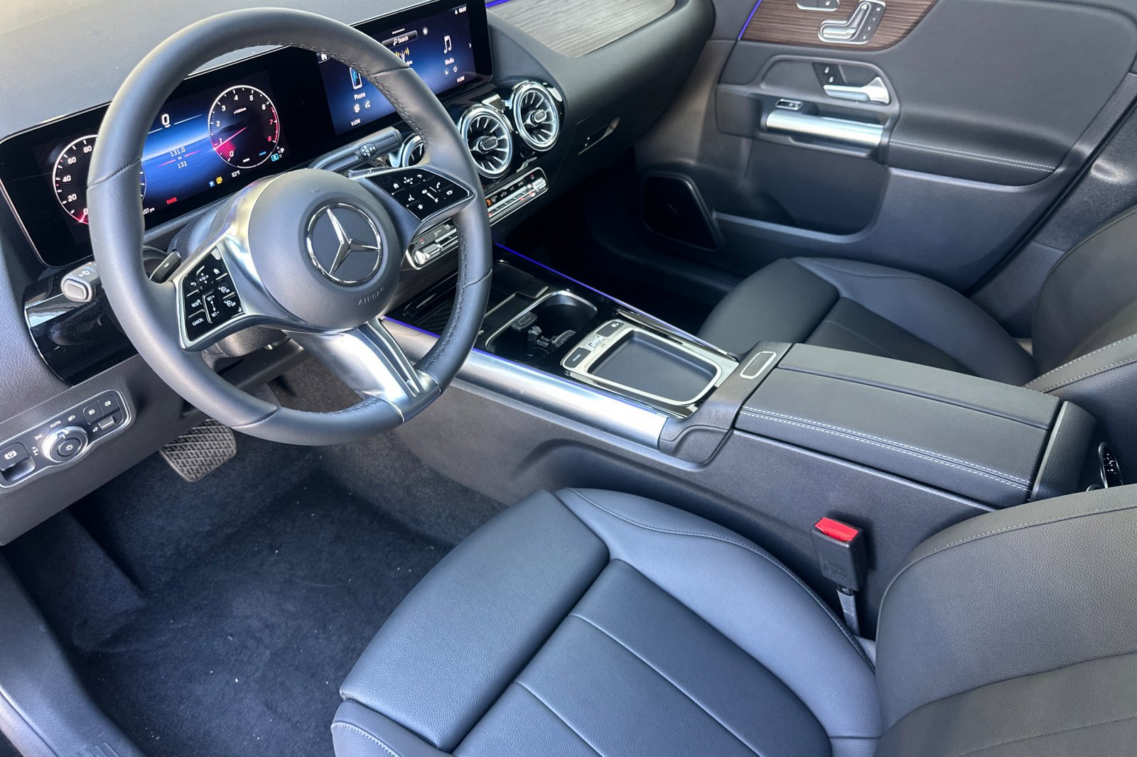 New 2025 Mercedes-Benz GLA 250 250 image 10