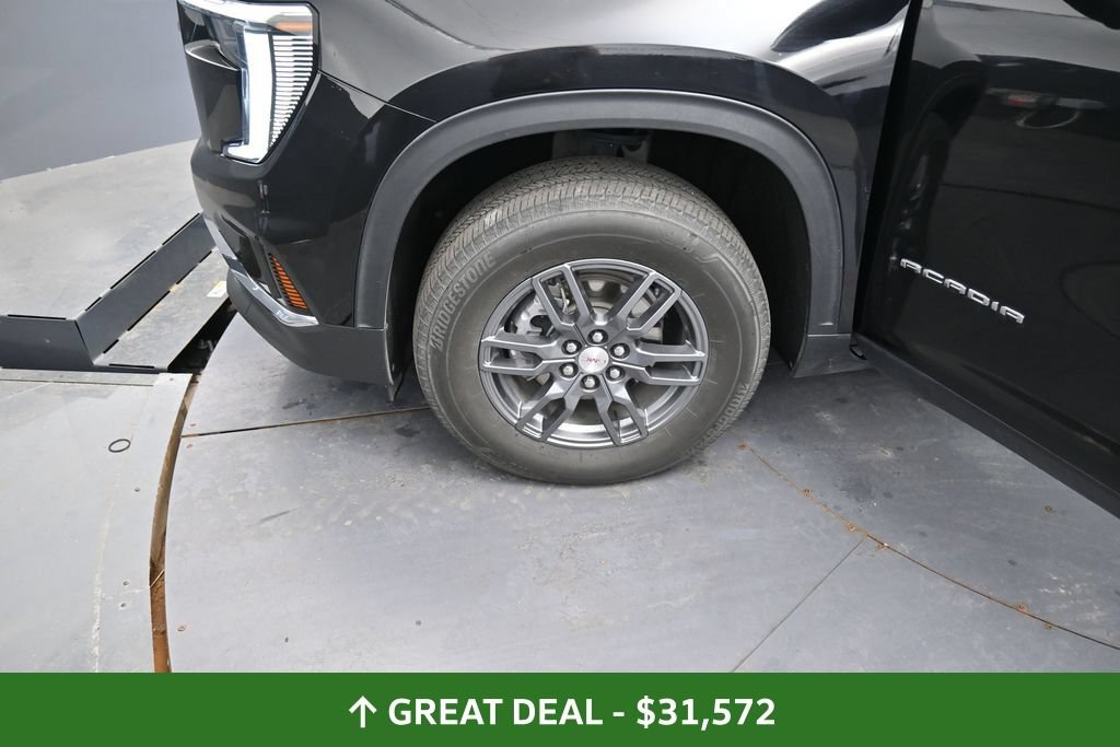 Used 2025 GMC Acadia Elevation FWD image 15