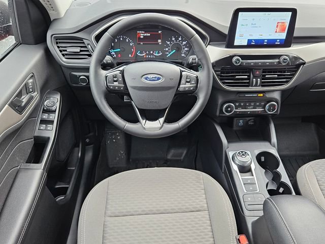 Used 2022 Ford Escape SE w/ Cold Weather Package image 12