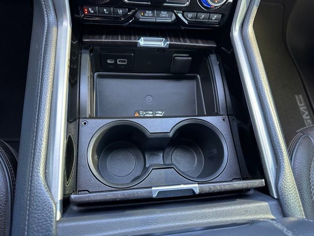 Used 2021 GMC Yukon Denali image 23