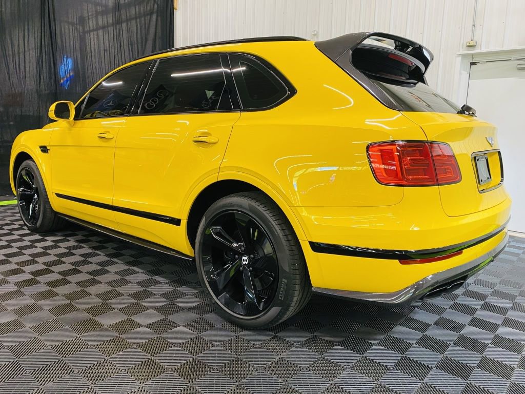 Used 2019 Bentley Bentayga image 22