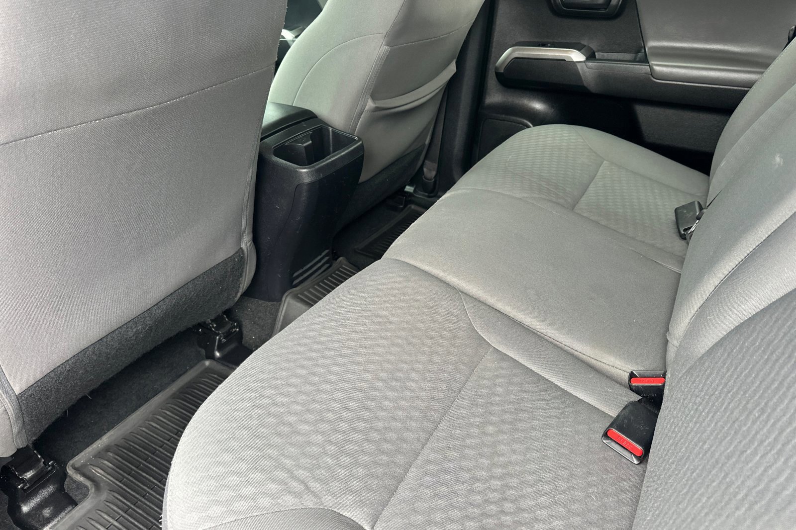 Used 2022 Toyota Tacoma SR5 image 12