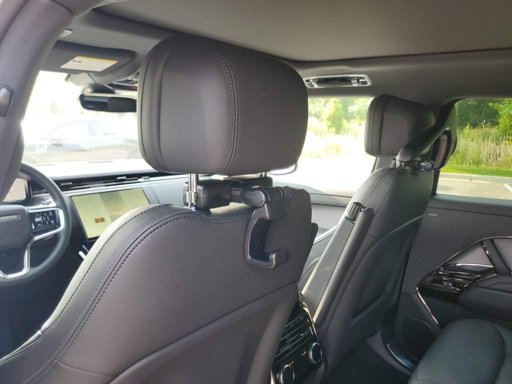 New 2026 Land Rover Range Rover Sport SE AWD/4WD image 25