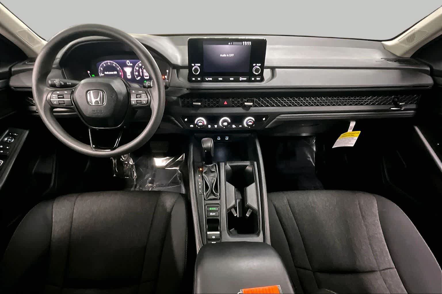 Used 2025 Honda Accord SE image 15