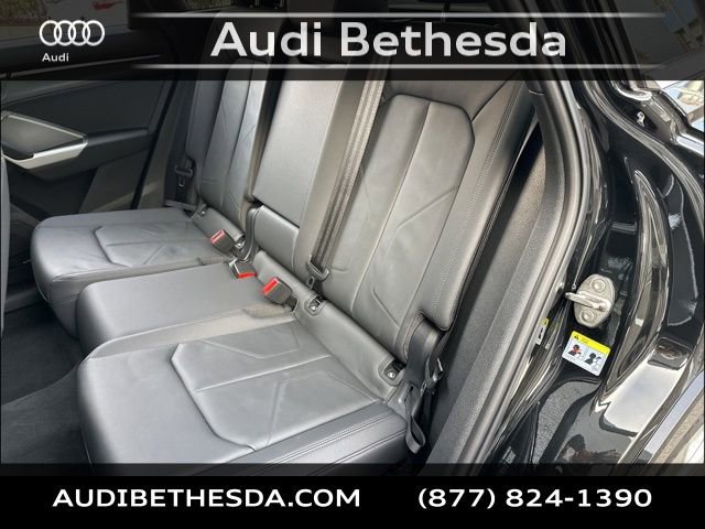 Certified 2025 Audi Q3 2.0T Premium Plus w/ Premium Plus Package image 29