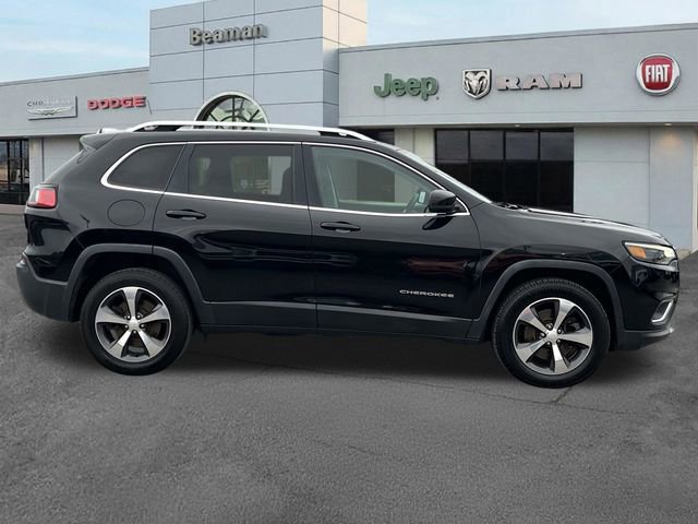 Used 2019 Jeep Cherokee Limited AWD/4WD image 8