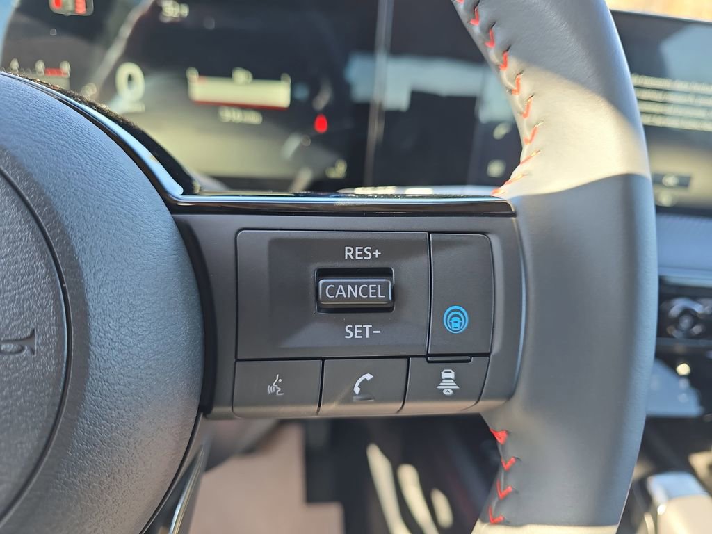 New 2026 Nissan Kicks SR w/ SR Premium Package FWD image 21