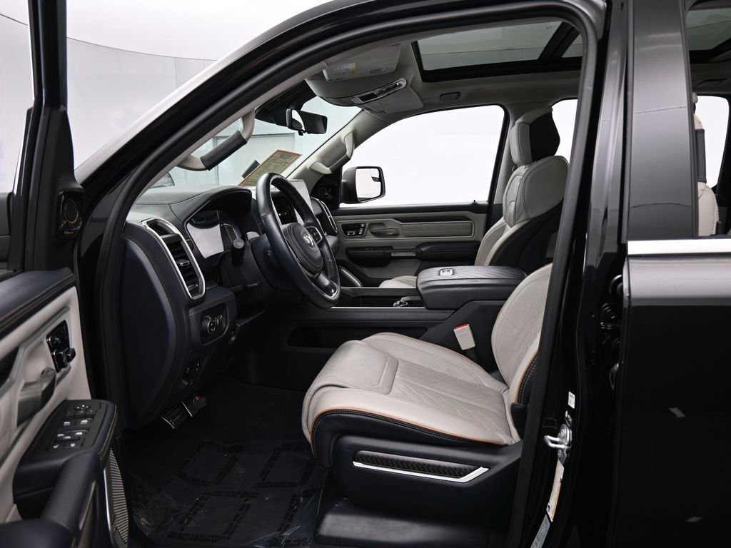 Used 2025 RAM 1500 Tungsten image 12