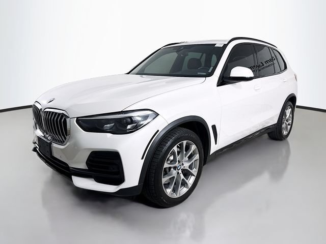 Used 2022 BMW X5 xDrive40i w/ Premium Package AWD/4WD image 3