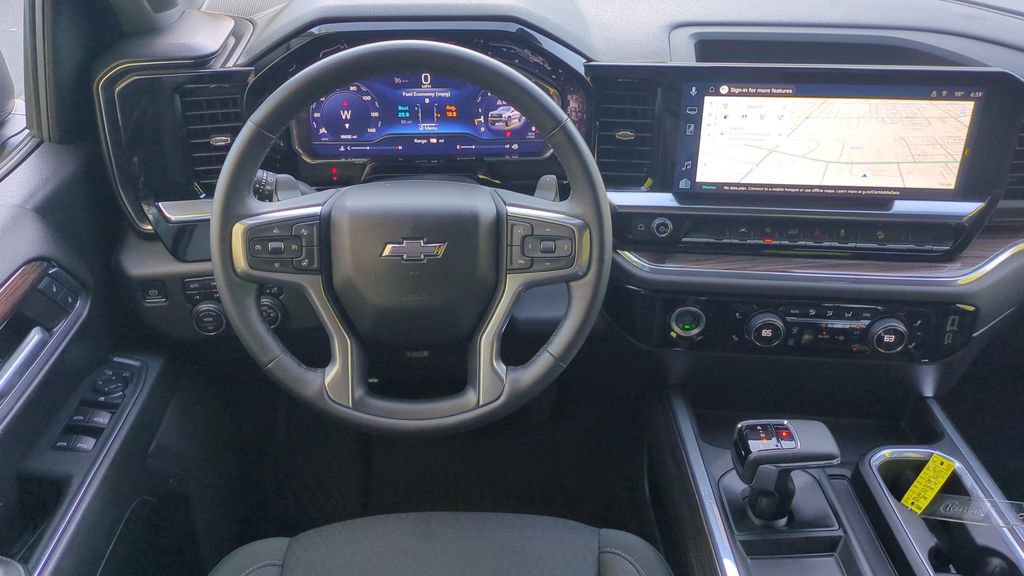 Used 2024 Chevrolet Silverado 1500 LT Trail Boss AWD/4WD image 11