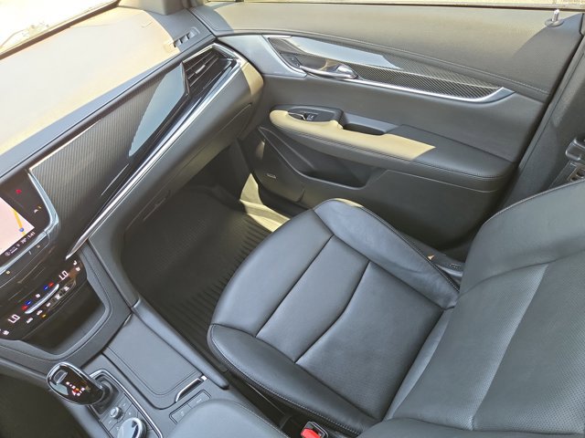 Used 2021 Cadillac XT6 Sport AWD/4WD image 17
