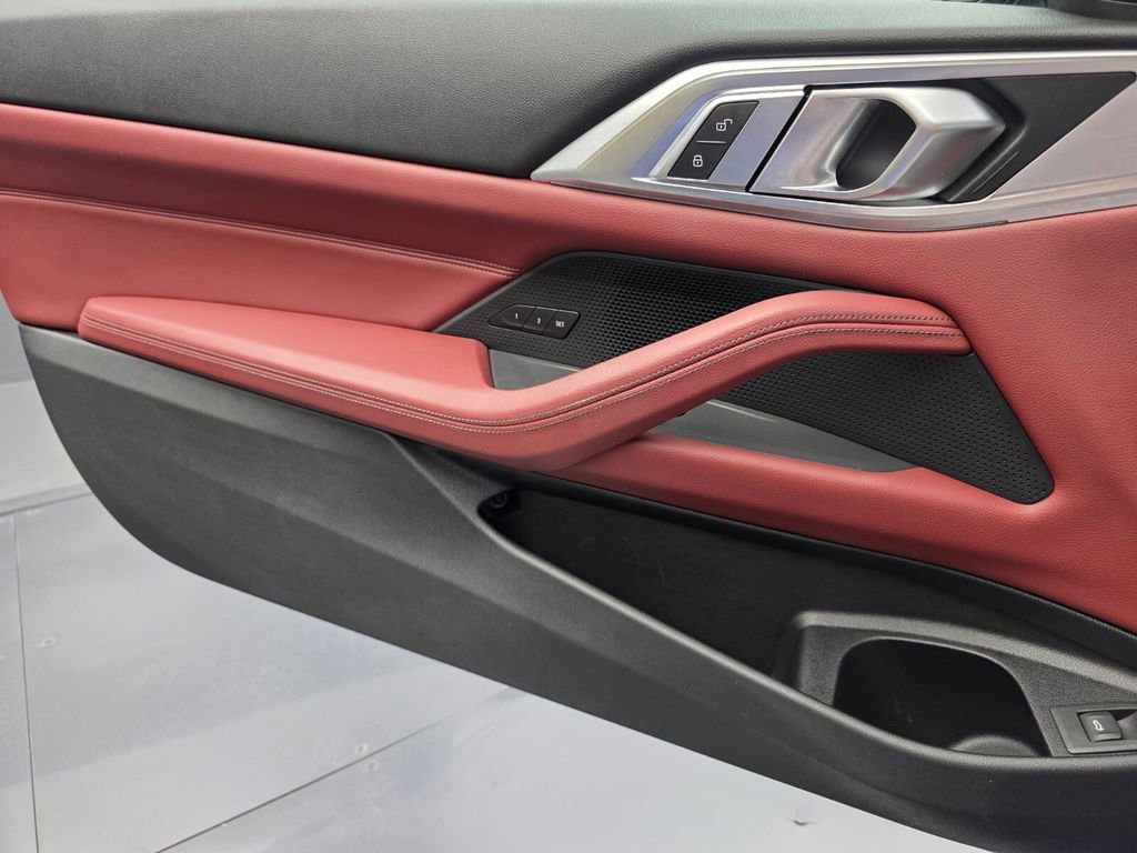 Used 2022 BMW M440i Coupe image 24