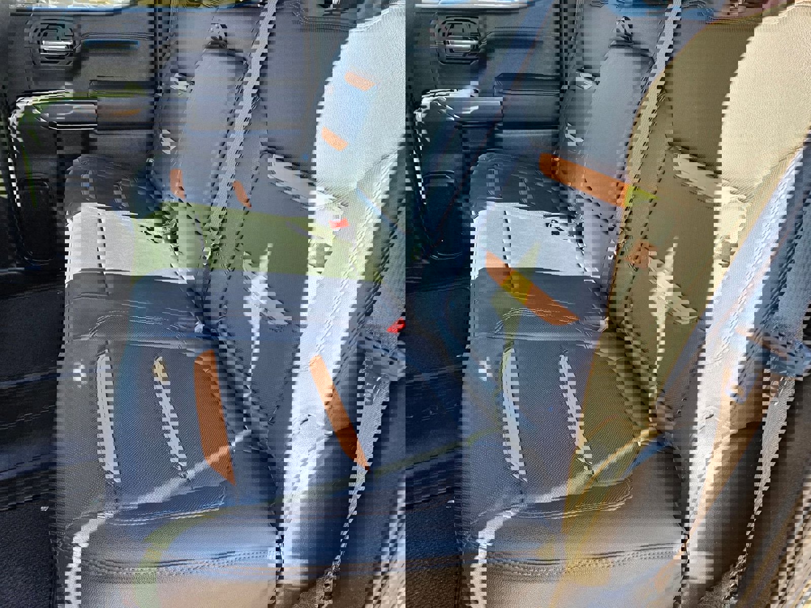 Used 2021 GMC Sierra 1500 AT4 w/ AT4 Value Package image 60